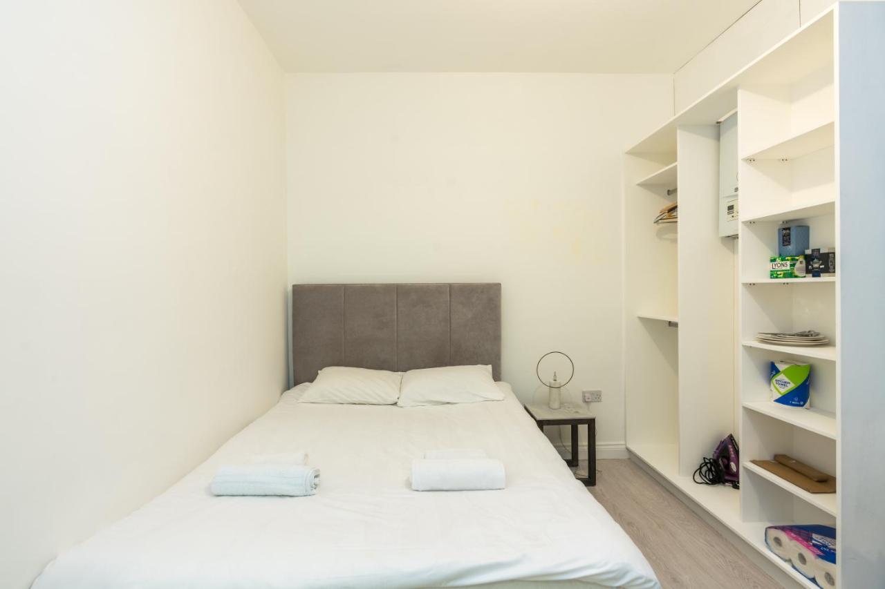 Chic & Cozy: South Kensington Studio لندن المظهر الخارجي الصورة